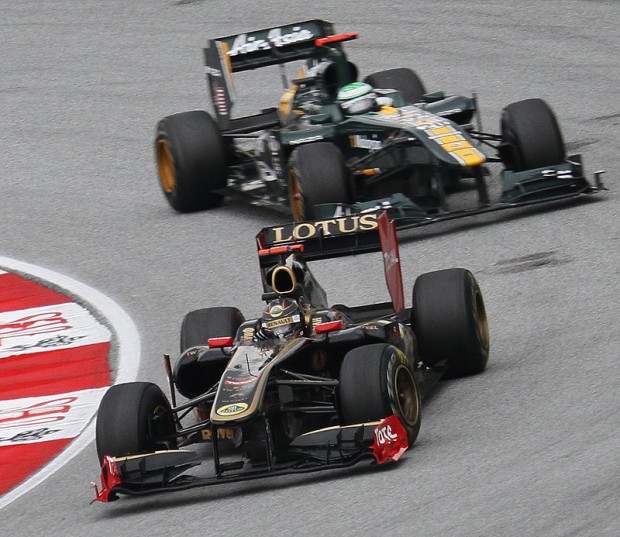 800px-Renault_and_Lotus_2011_Malaysia