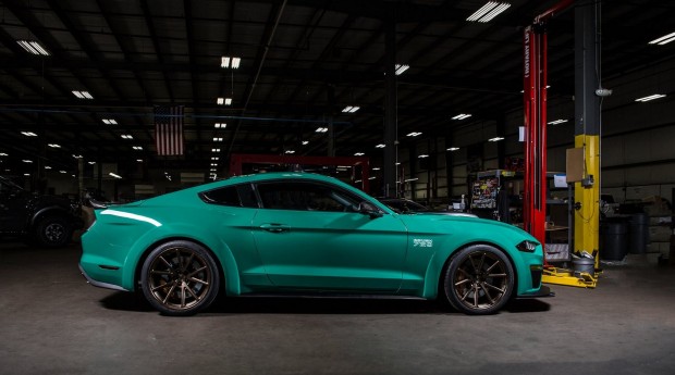 ROUSH-729-1