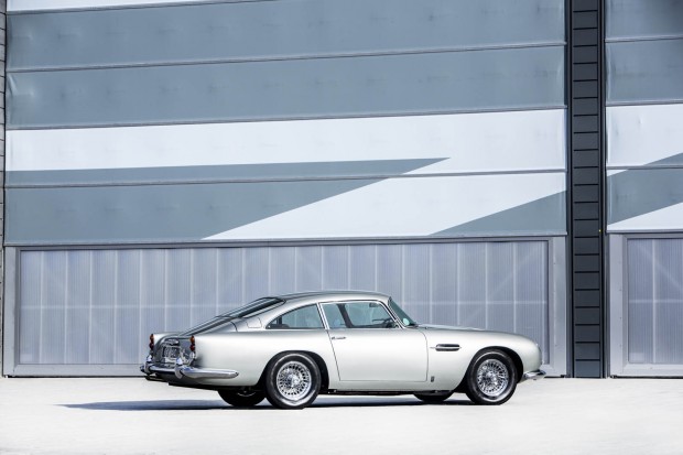 paul-mccartney-aston-db5-03