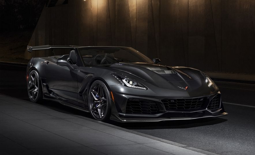 2019-Chevrolet-Corvette-ZR1-Convertible-015