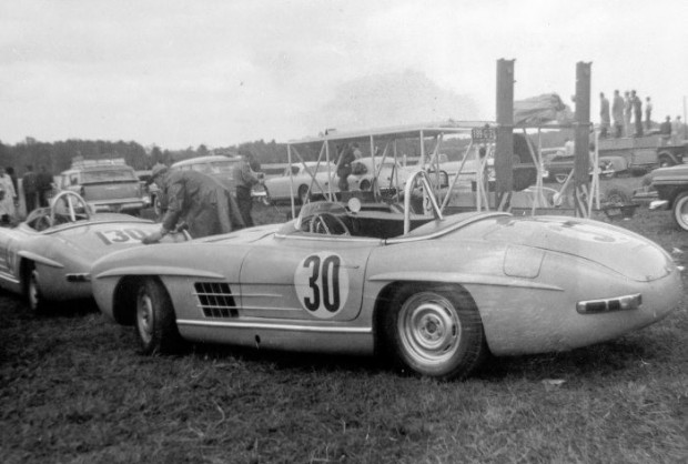 D441121-60-years-ago-Paul-OShea-becomes-US-sports-car-champion-Third-championship-title-in-a-Mercedes-Benz-300-SLS