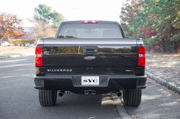 2018-chevrolet-yenkosc-silverado-1500-exterior-rear-view