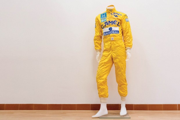 Ayrton-Senna-Formula-1-Racing-Suit-1987_0-copy