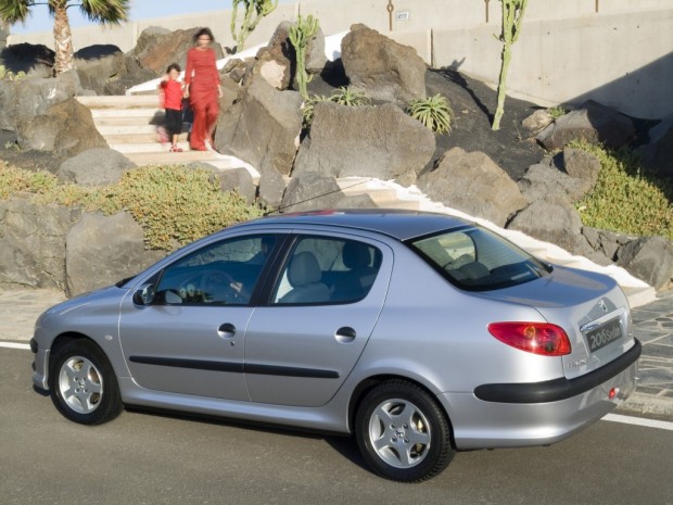 peugeot_206_sedan_1