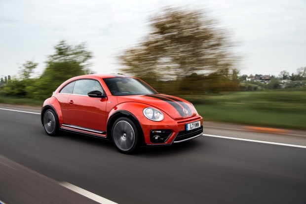 volkswagen-beetle-r-line-8