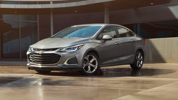 2019-chevrolet-cruze1