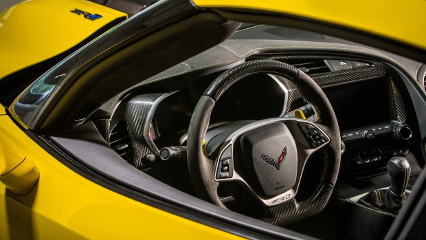 28-2019-chevrolet-corvette-zr1-fd-1