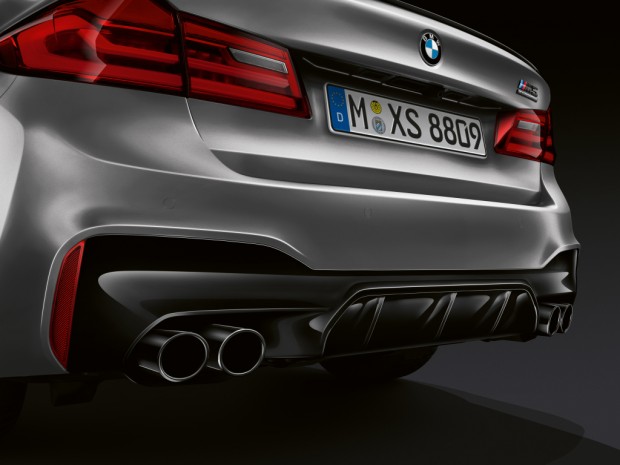 bmw_m5_competition_1