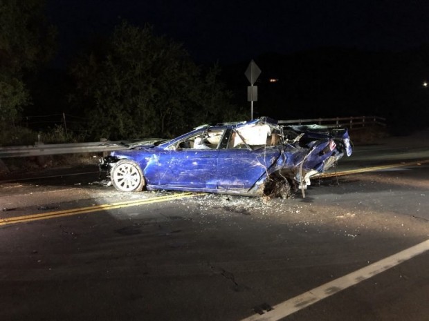 tesla-model-s-another-fatal-crash-california-1-768x576