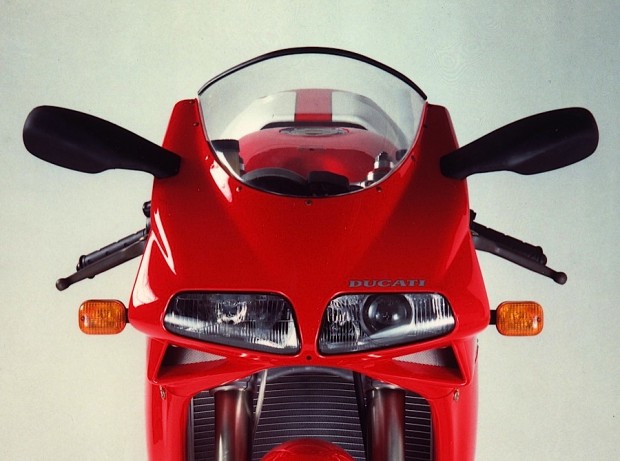 Ducati_916_faróis