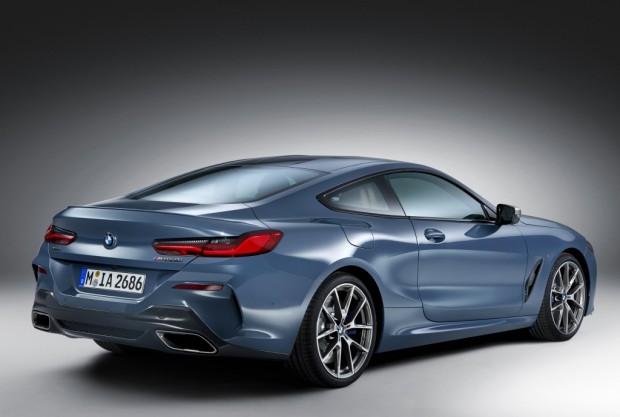 bmw_m850i_xdrive_81_01cc00e10cf308b8