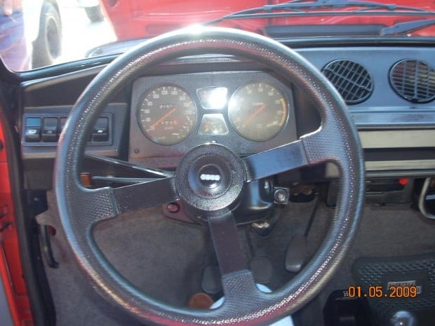 Fiat_147_Sorpasso_Interior