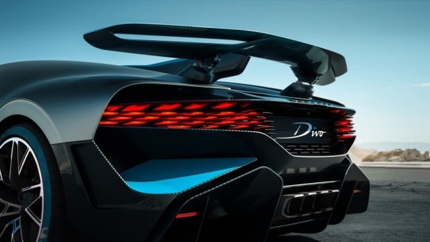 bugatti_divo_40