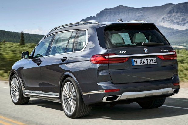 bmw_x7_xdrive40i_64_0198017d0bb307d5