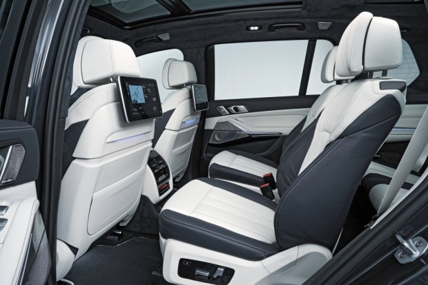 bmw_x7_xdrive40i_78