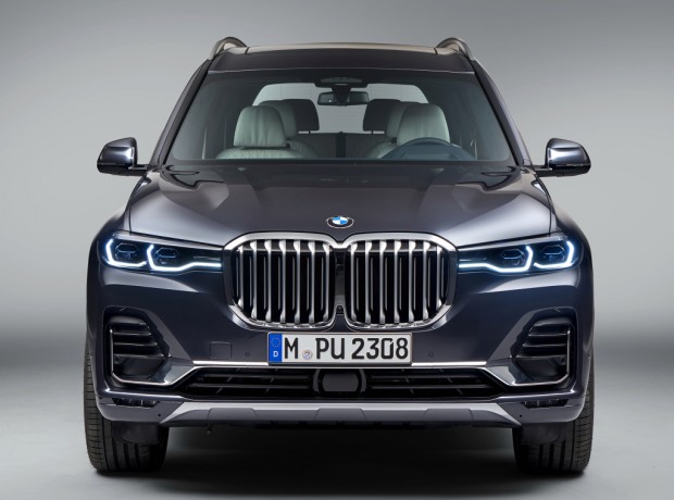 bmw_x7_xdrive40i_79_02d902730a33078f