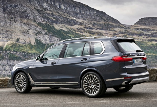 bmw_x7_xdrive40i_99_03b5036f09f406c4