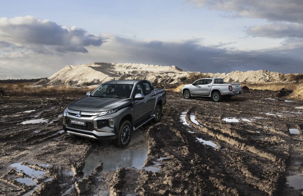 2058d93b-2019-mitsubishi-l200-pickup-unveiled-3