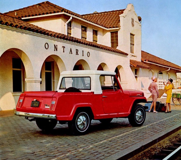 jeep_jeepster_commando_pickup