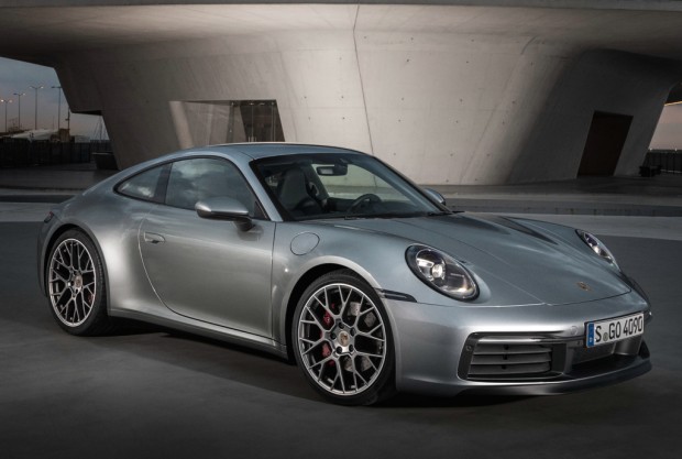 porsche_911_carrera_4s_87_048703aa06f104ac